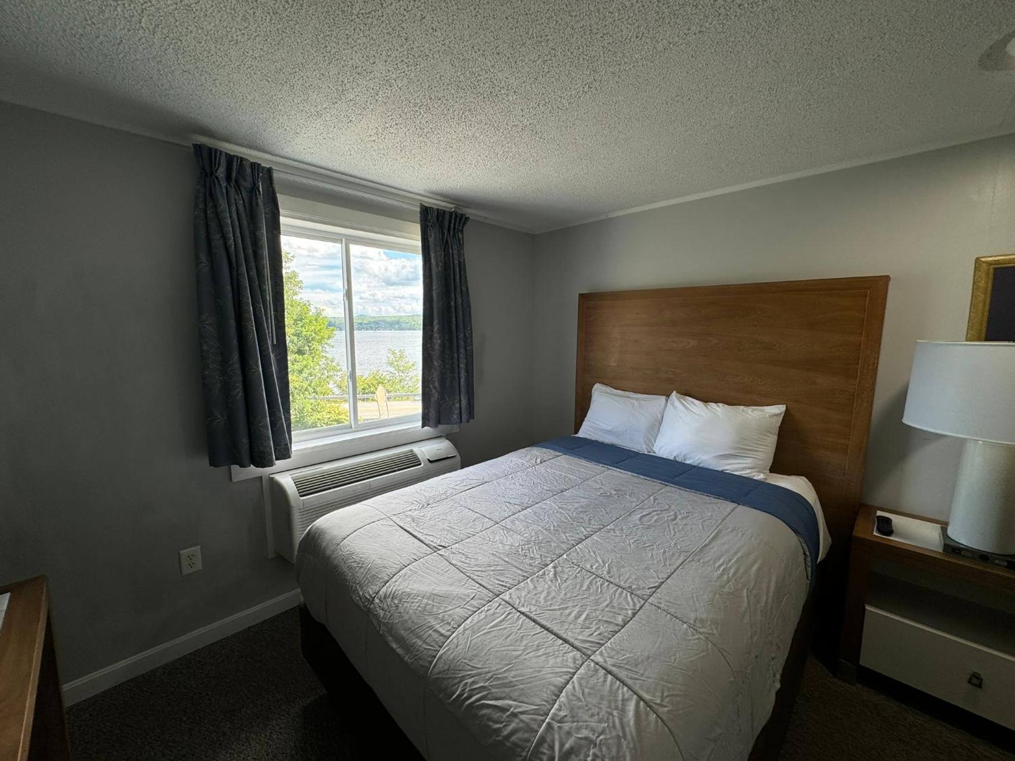 Winnisquam Lake Inn Tilton Eksteriør bilde